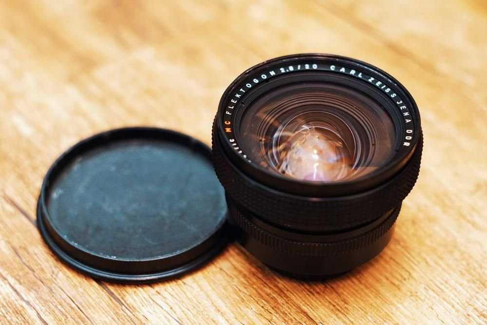 carl zeiss 20mm 2.8 m42
