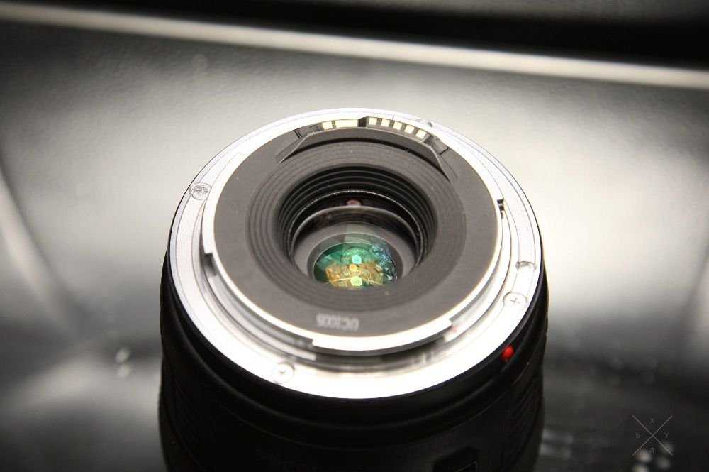 CANON EF 35-105 mm f/3.5-4.5