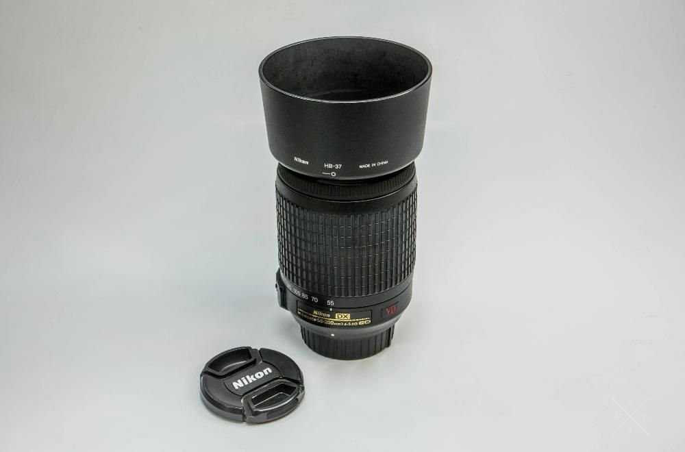 Объектив Nikon DX AF-S Nikkor 55-200mm 1:4-5.6G ED