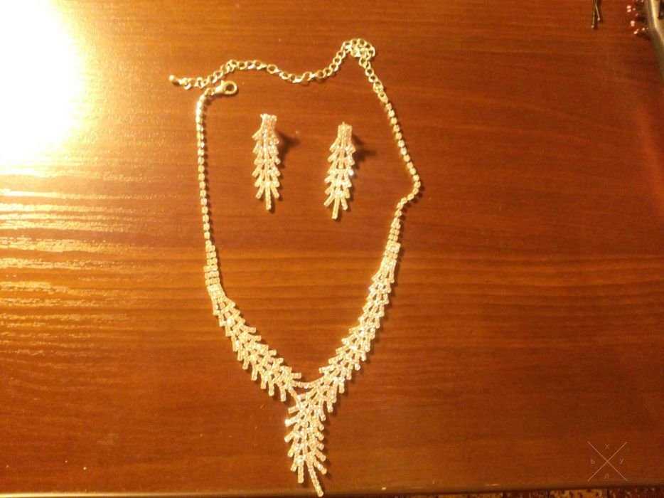 Срочно продам свадебные аксессуары