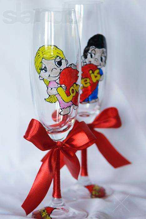 Бокалы Love is