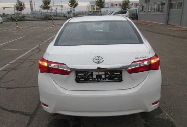 Toyota Corolla от 4600 грн/мес + зимняя резина