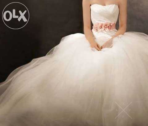 Новое свадебное платье от Vera Wang