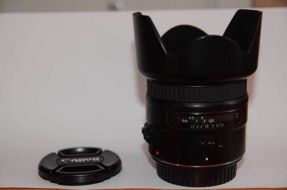 Продам AF Sigma 28mm. f/1.8 Aspherical Multi-coated, Canon, USA