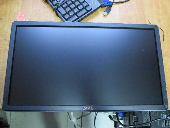 19.5" ЖК монитор DELL P2014Ht с поворотом экрана LCD, Wide, 1600x900