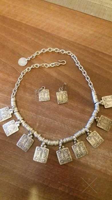 Бижутерия, серьги и колье