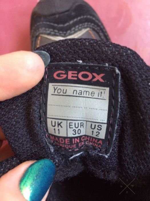Продам ботинки Geox р.30