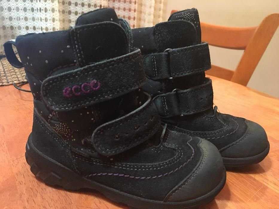 Продам ботинки ECCO 25р