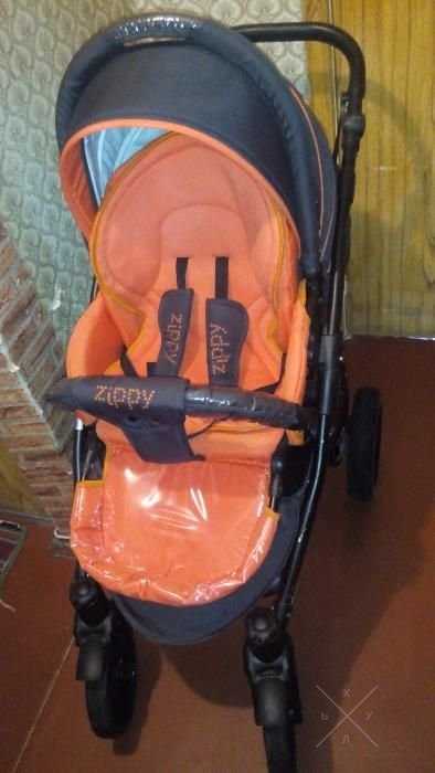 Коляска Tutis Zippy New 3 в 1