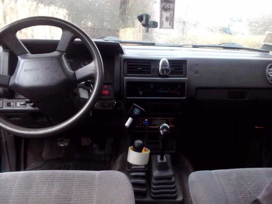 Продаю Nissan Terrano 1