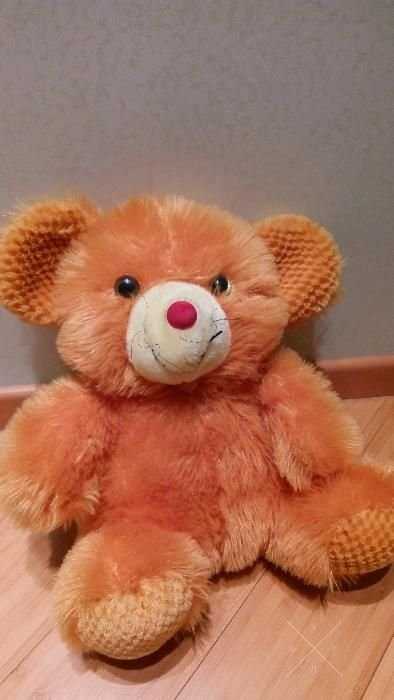 продам игрушку медвежонок