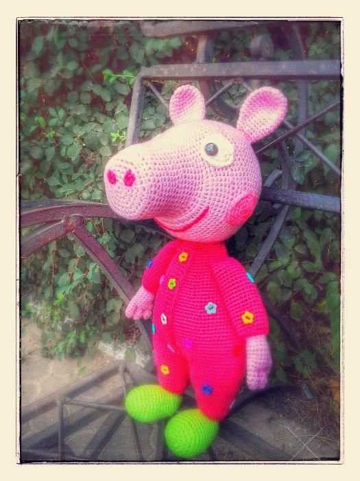 Свинка Пеппа в пижаме. Игрушка амигуруми.Handmade.