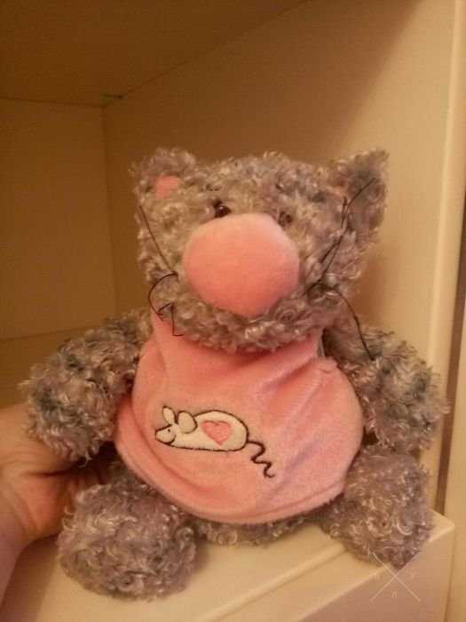 Продам мягкую игрушку .Кот.Котенок.
