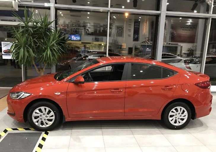 Hyundai Elantra автомат 0% рассрочка