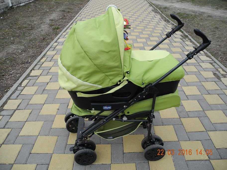 Коляска фирменная CHICCO 3 в 1: автокресло, люлька, прогулка