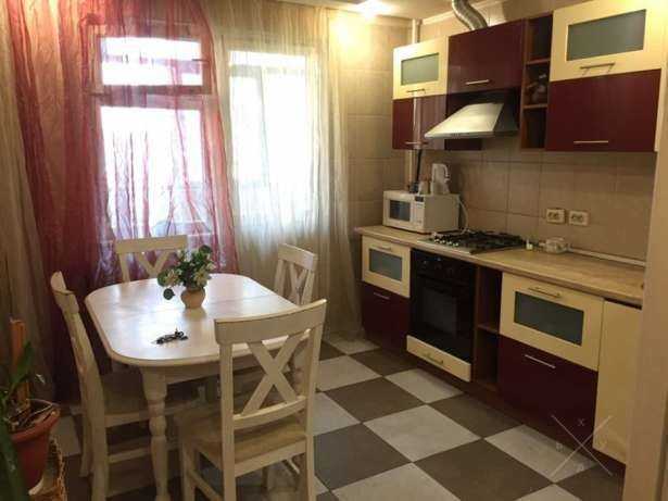 2-х комн. раздельная квартира, р-н турецкий городок, ул. Пулюя