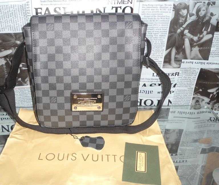 Мужская сумка Louis Vuitton Brooklyn Damier Canvas(Луи Витон), Франция