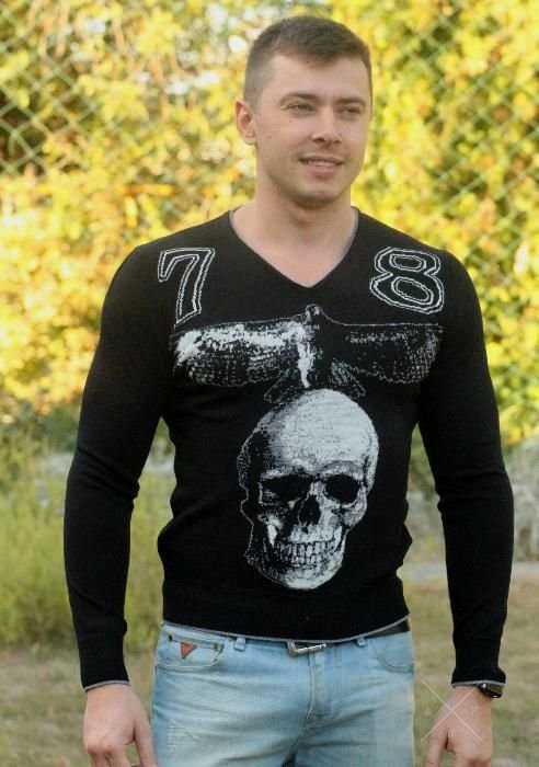 Кофта черная Philipp Plein с разрезом