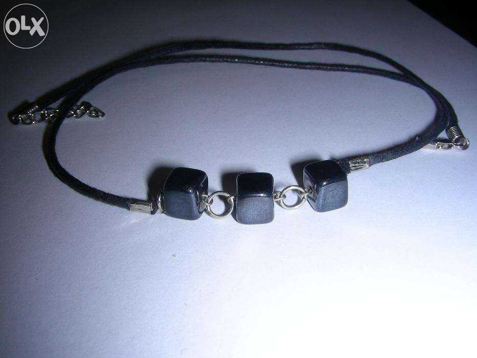 Колье из гематита