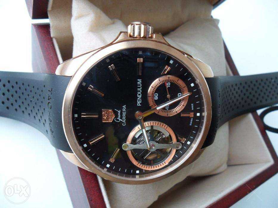 Наручные часы Tag Heuer Pendulum