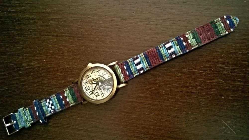 Женские часы в этно стиле