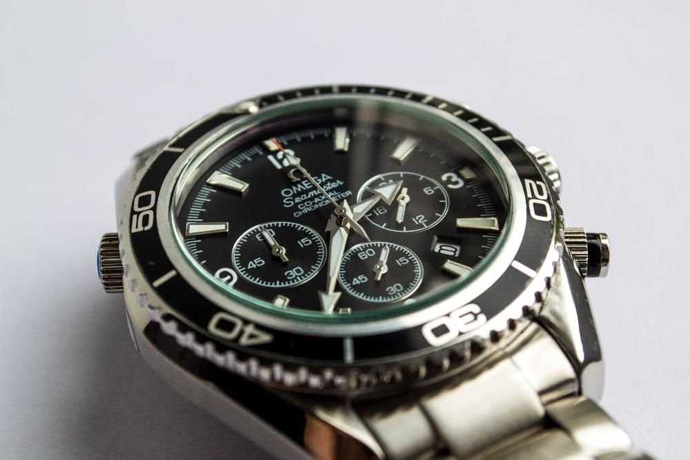 Наручные часы Omega Seamaster Planet Ocean Chrono