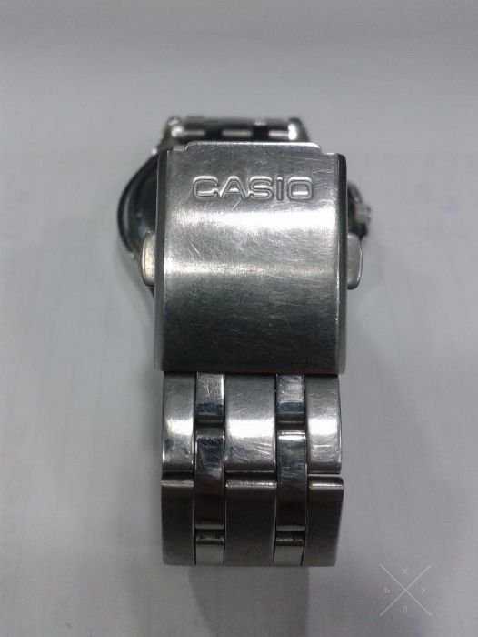 Продам часы Casio MTP-1258
