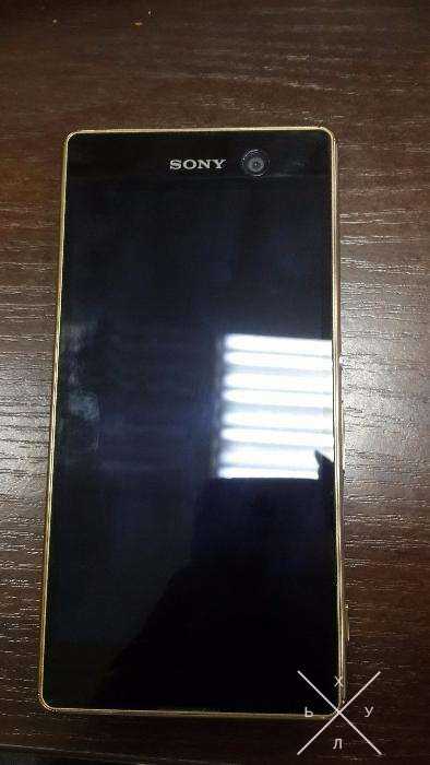 Продам телефон Sony Xperia M5 Dual E5633