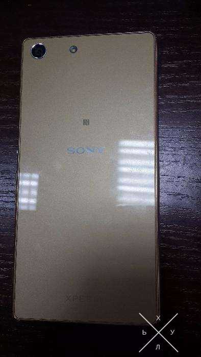 Продам телефон Sony Xperia M5 Dual E5633