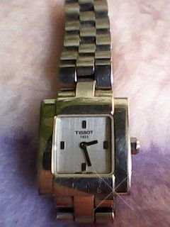 Продам часы