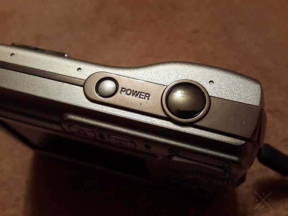Фотоаппарат Olympus FE-180 + карта памяти Olympus 1 Gb
