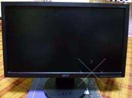 монитор ACER модель P196HQV 19 д.