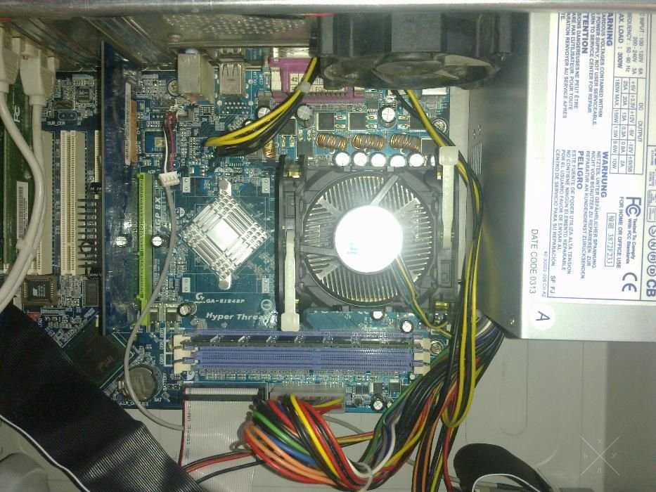 Компьютер Intel Pentium 2,4 Ггц
