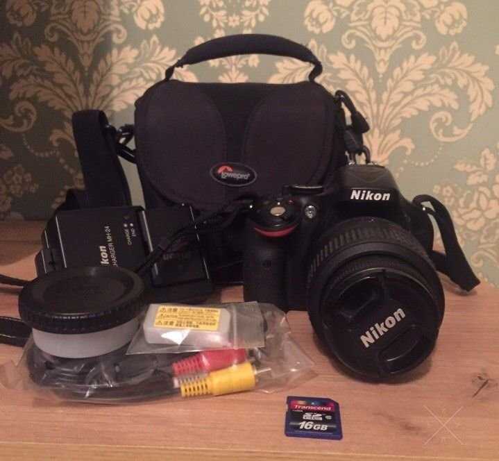 Зеркальный фотоаппарат Nikon D5200 Состояние идеальное Обмен