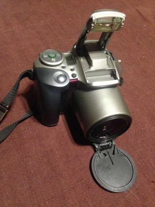 зеркальный аналоговый фотоаппарат Olympus IS-300