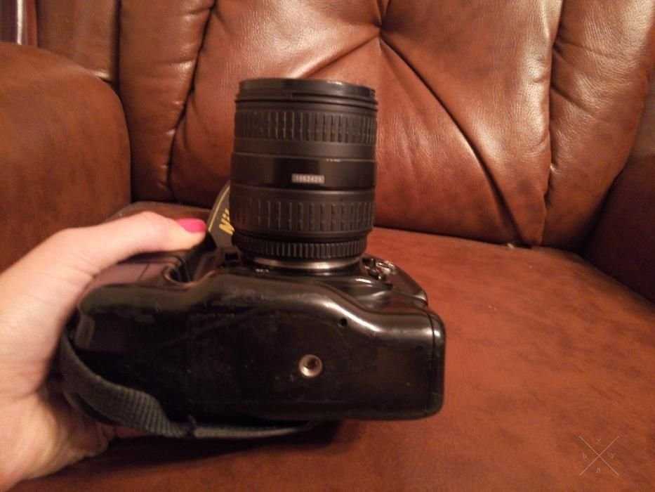 Пленочный зеркальный фотоаппарат Nikon F90X