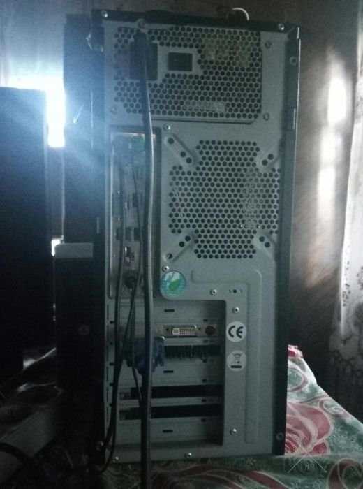 Продам ПК. AMD athlon x2 5600+ 2.9,gt9600 4 gb