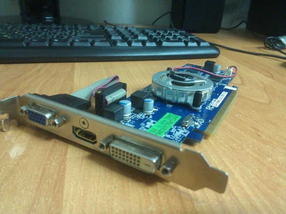 Видеокарта AMD Radeon HD 6450 1Gb