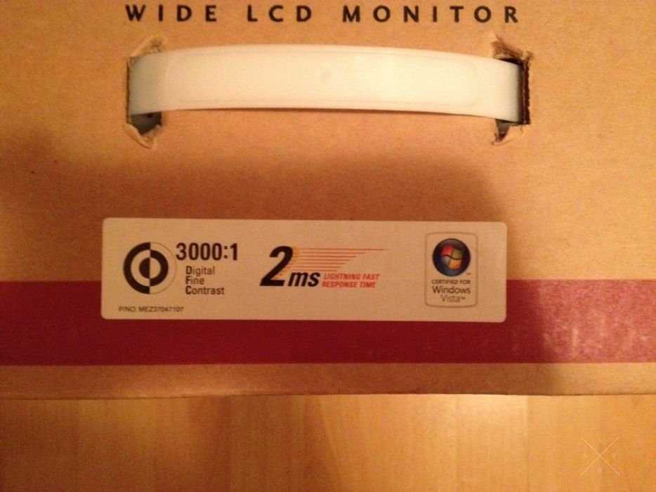 Срочно! Практически новый Монитор Lg Flatron L196wtq 19*