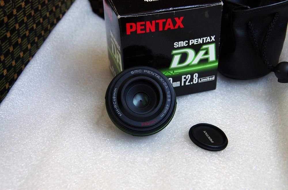 Продам объектив SMC Pentax-DA 40mm F2.8 Limited