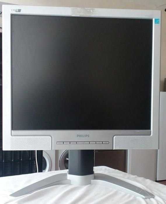 Монитор мониторы 17" дюймов ЖК LCD 5x4 4x3 Philips опт розница склад
