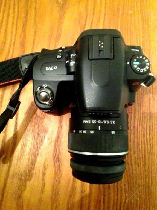 Продам фотоаппарат SONY A390