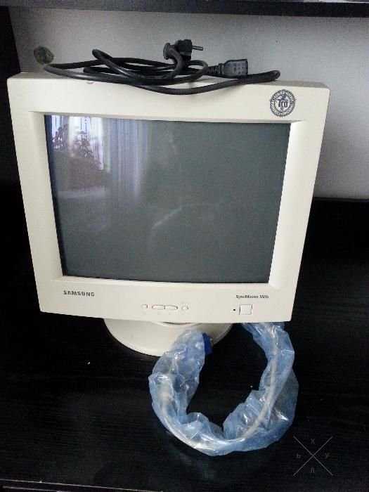 Монитор Samsung! СРОЧНО!!!