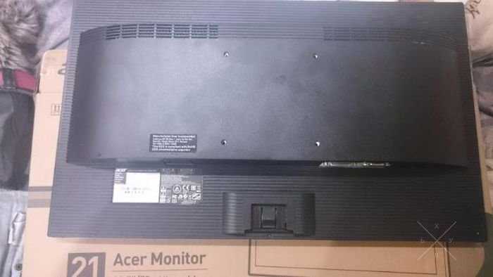 продам монитор FULL HD ACER 21" KA210HQ bd