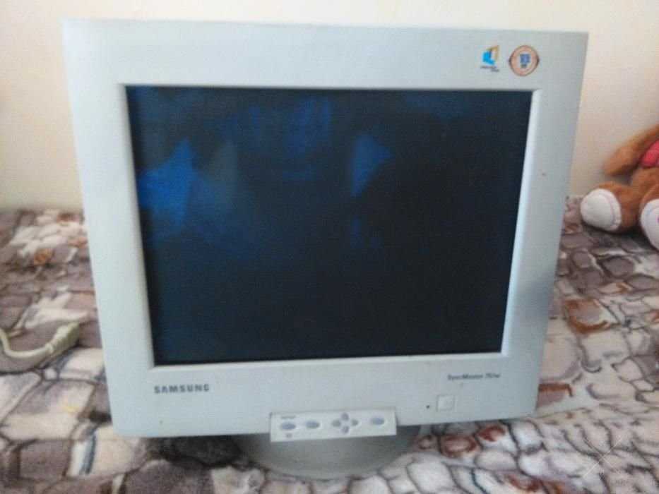Продам монитор