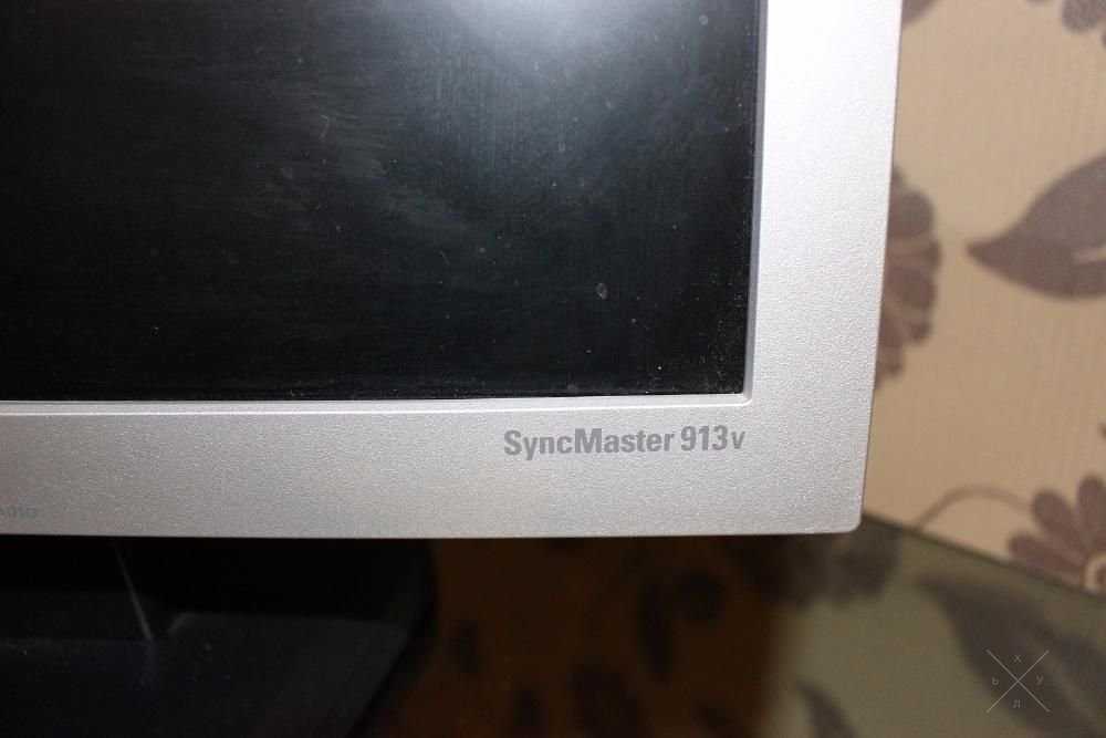 Продам Монитор Samsung SyncMaster 913V. Торг