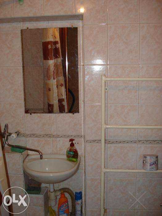 Сдаю 1 комнатную Соломенский район ул.Соломенская 22 посуточно, почасо