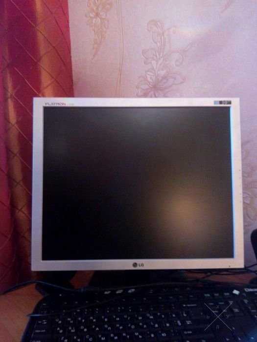 Монитор Lg