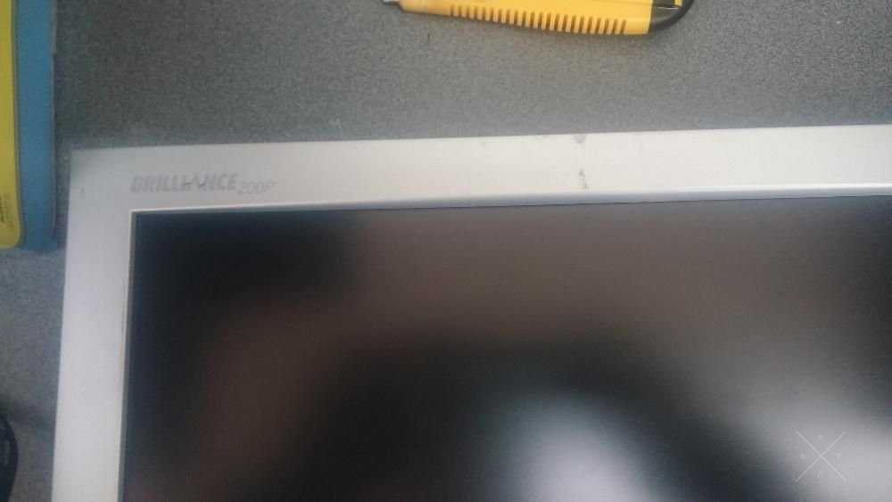 Монитор Philips 200P, сток с Европы, гарантия 3 месяца