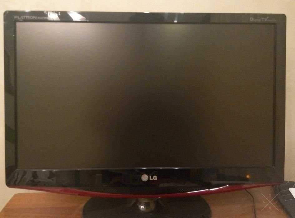 Продам монитор/телевизор LG FLATRON M227WD-PZ